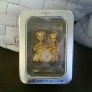 Praying Children Mini Clock